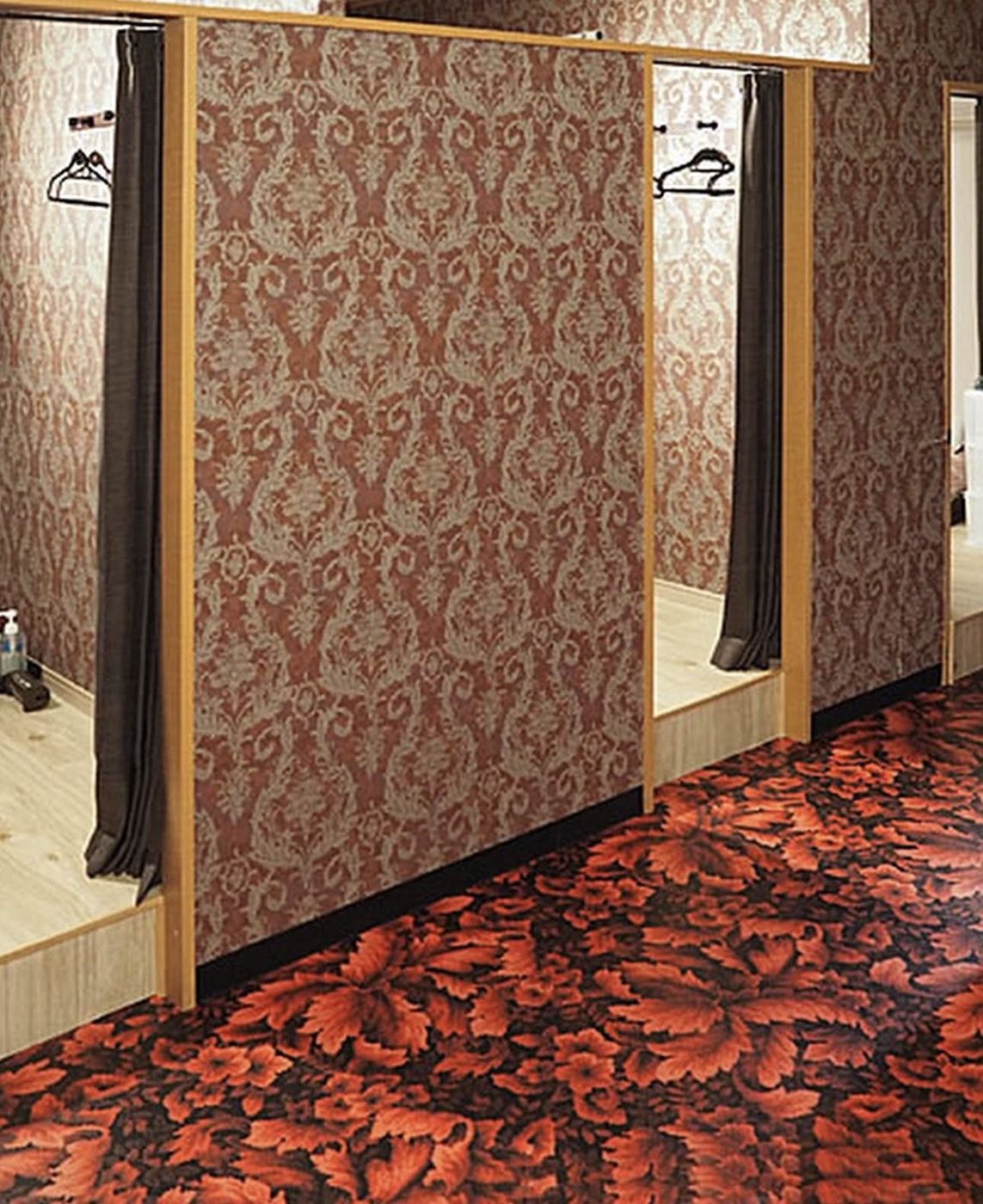 Thai massage treatment space
